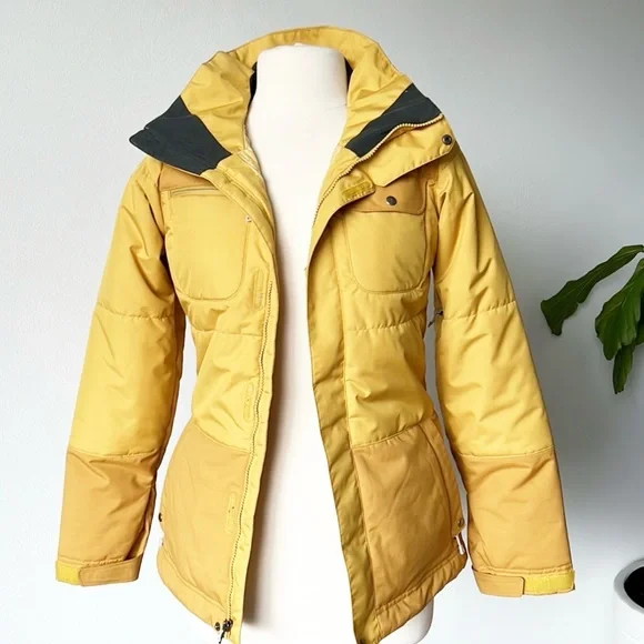 Patagonia Women Ski Jacket Size XS